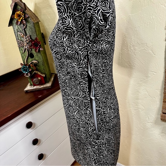 Lilly Pulitzer Rose Print Dress with Belt - Picture 7 of 8